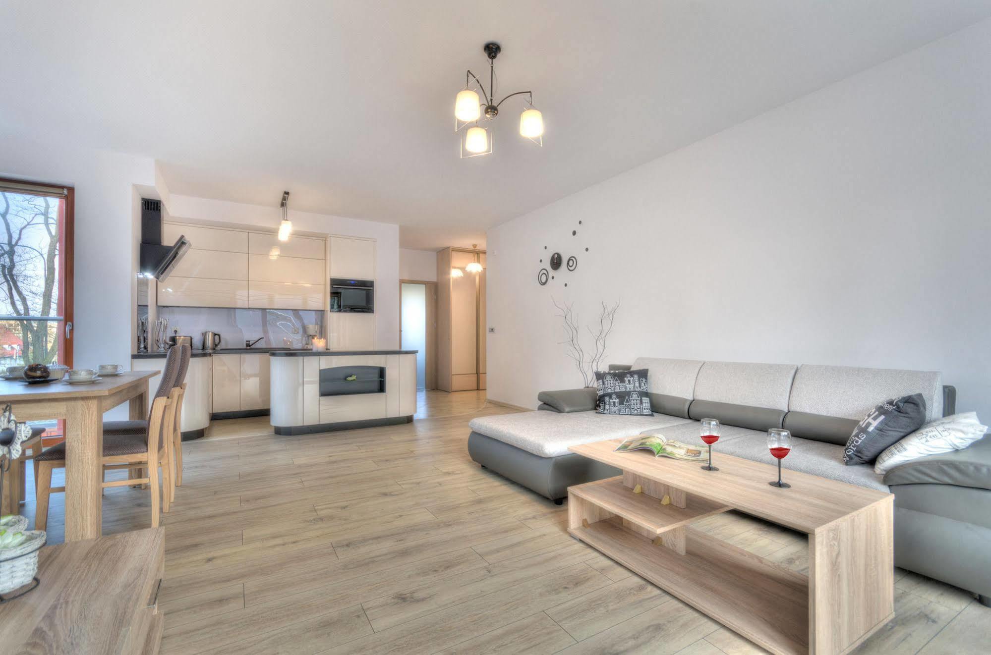 Dom & House - Apartments Sopot Kamienny Potok Exterior photo